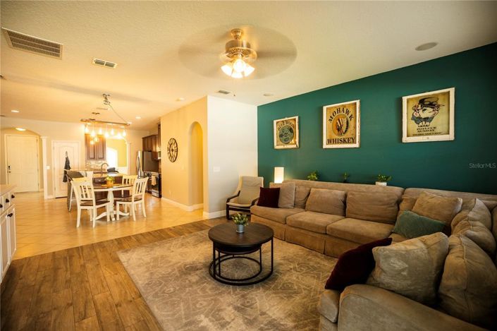 Image No.31-3 Bed House for sale