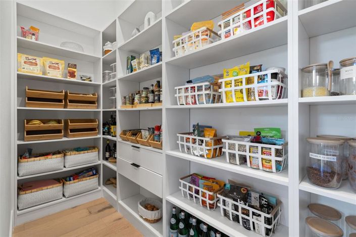 Image No.11-5 Bed House for sale