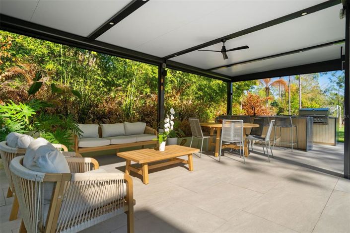 Image No.57-5 Bed House for sale