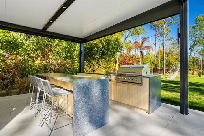 Image No.58-5 Bed House for sale