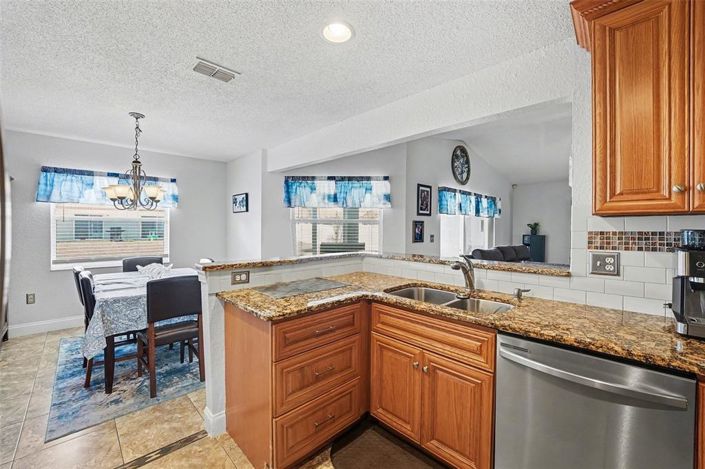 Image No.10-Maison de 4 chambres à vendre à Saint John