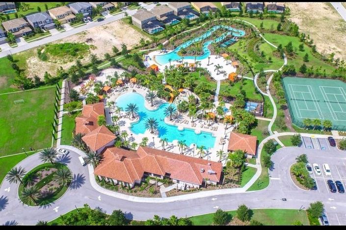 Image No.51-5 Bed Townhouse for sale