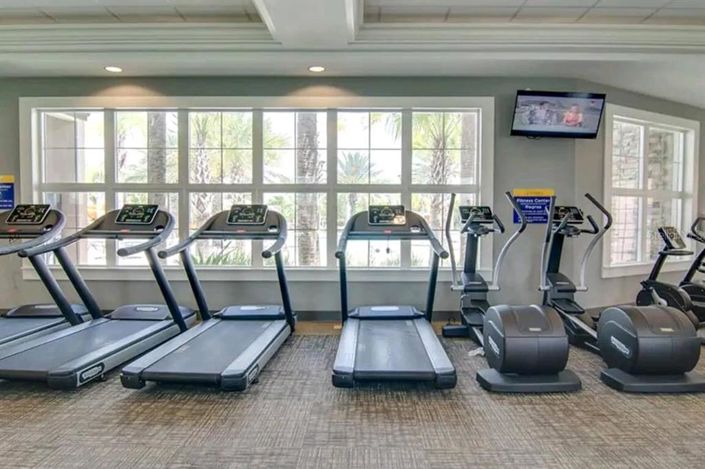 Image No.55-5 Bed Townhouse for sale