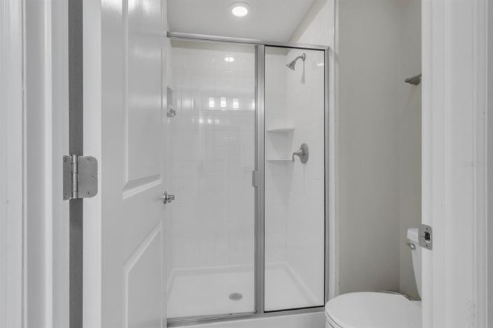 Image No.21-4 Bed Townhouse for sale