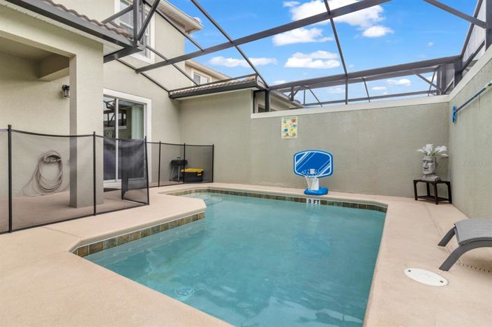 Image No.29-4 Bed Townhouse for sale