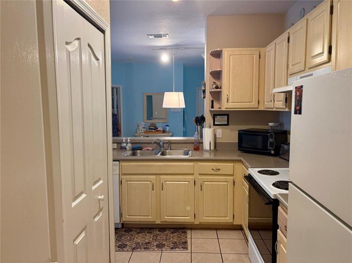 Image No.12-Appartement de 2 chambres à vendre à Saint John