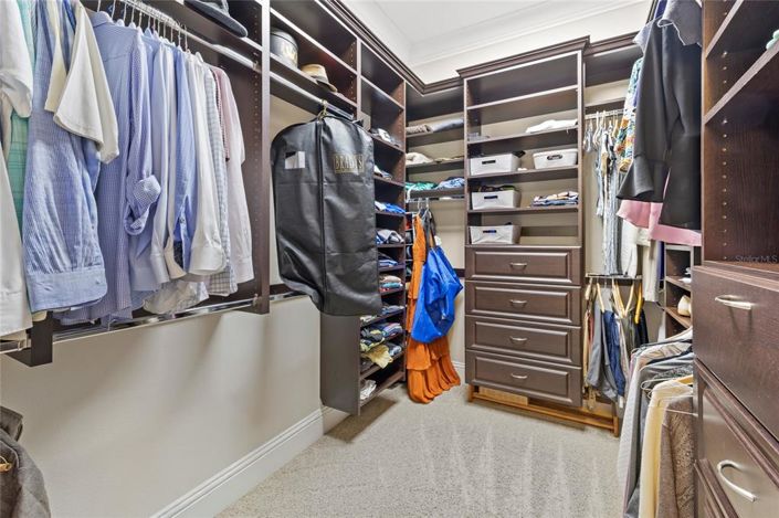 Image No.25-5 Bed House for sale