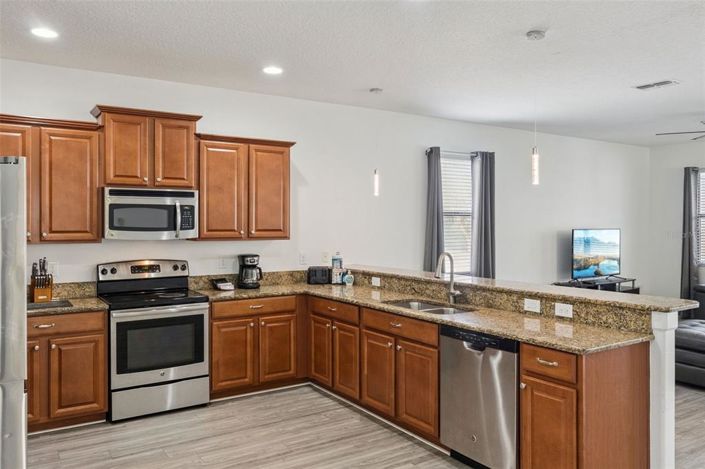 Image No.16-9 Bed House for sale