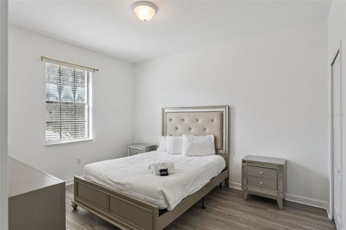 Image No.38-9 Bed House for sale