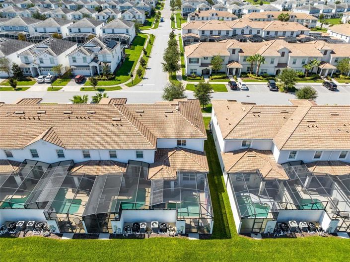 Image No.23-5 Bed Townhouse for sale