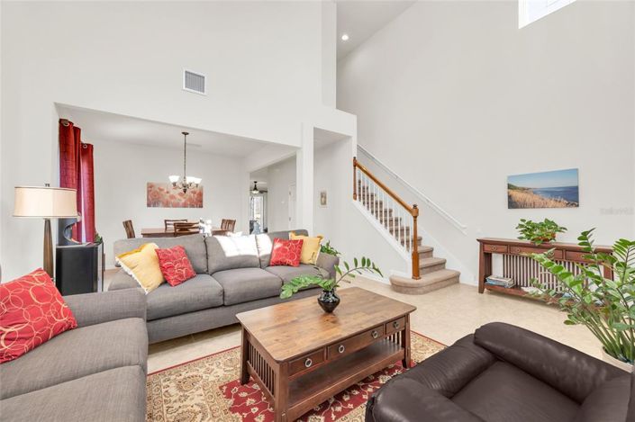 Image No.10-4 Bed House for sale