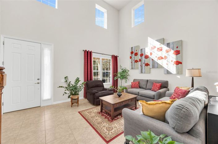 Image No.8-4 Bed House for sale