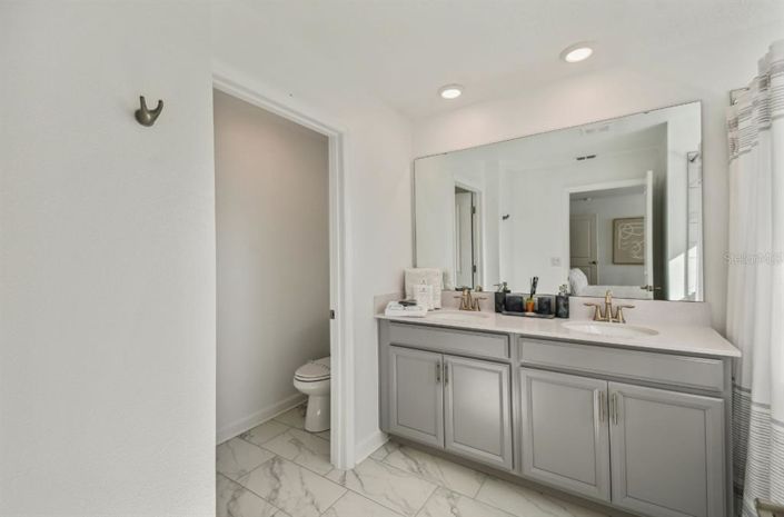 Image No.5-4 Bed Townhouse for sale