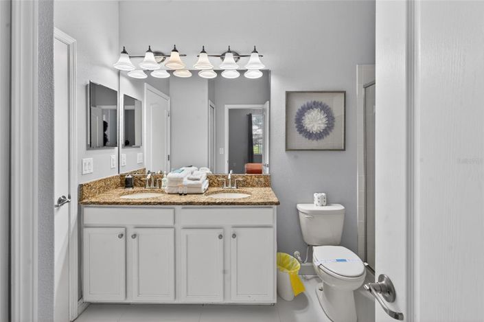 Image No.13-7 Bed House for sale