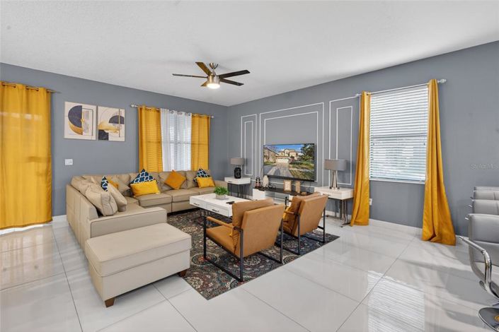 Image No.18-7 Bed House for sale