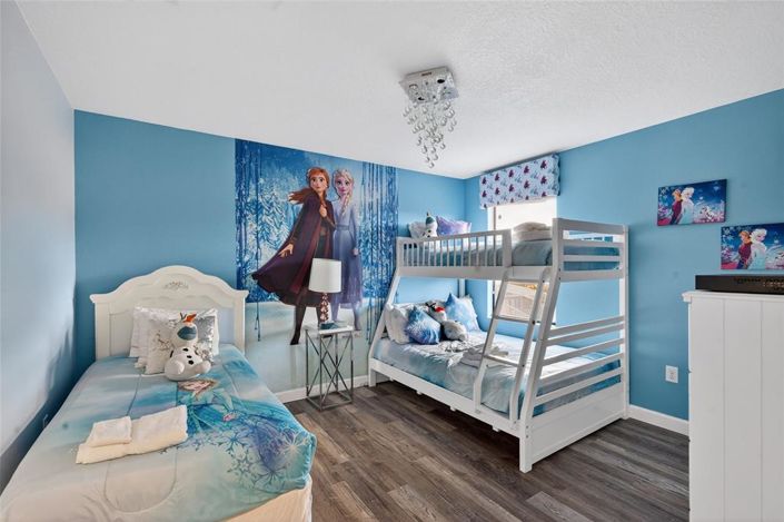 Image No.29-7 Bed House for sale