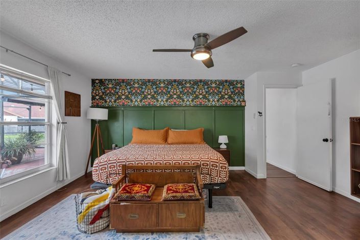 Image No.12-3 Bed House for sale