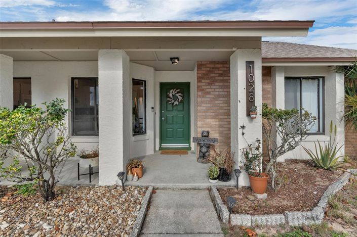 Image No.2-3 Bed House for sale