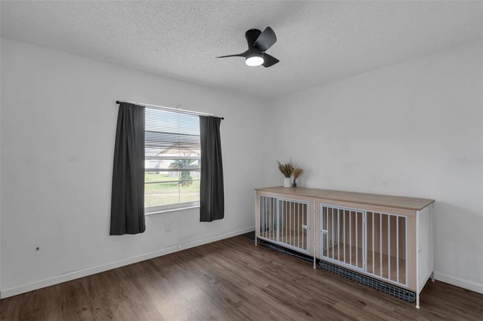 Image No.24-3 Bed House for sale