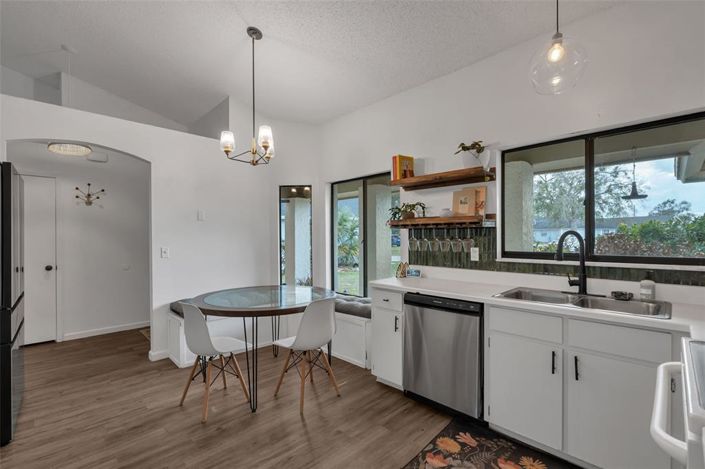 Image No.5-3 Bed House for sale