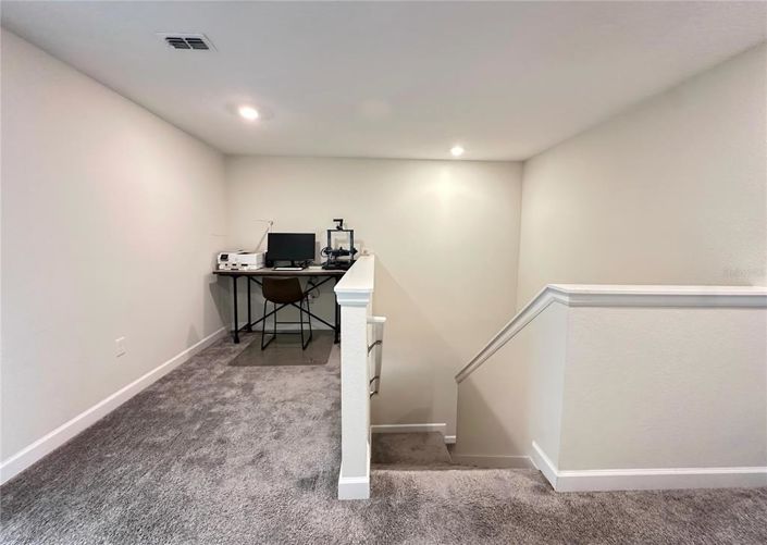 Image No.17-4 Bed Townhouse for sale