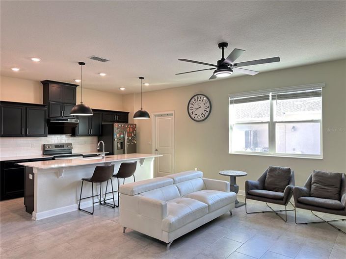 Image No.5-4 Bed Townhouse for sale