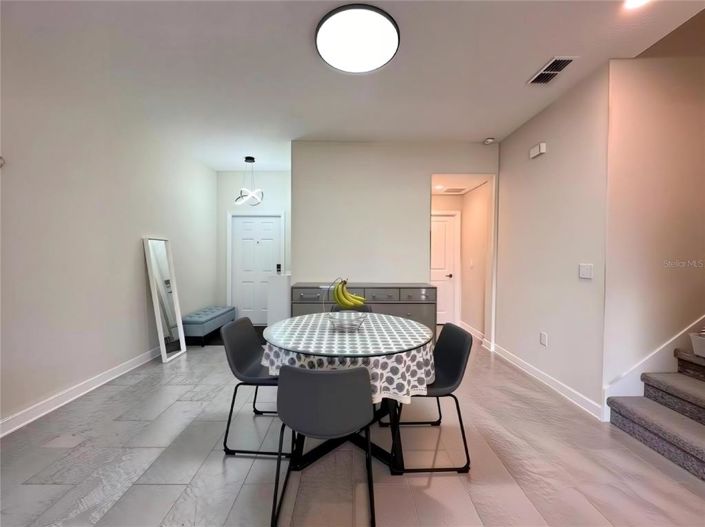 Image No.7-4 Bed Townhouse for sale