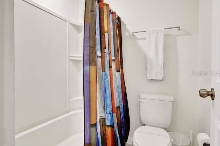 Image No.45-7 Bed House for sale