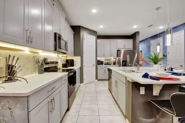 Image No.7-7 Bed House for sale