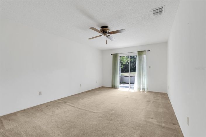 Image No.13-3 Bed House for sale