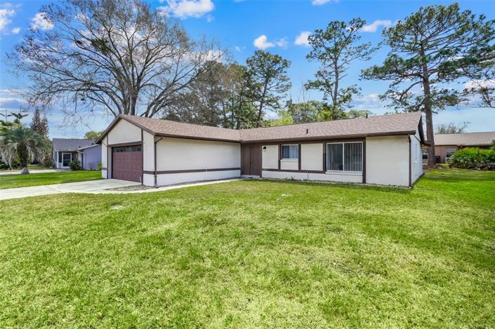 Image No.2-3 Bed House for sale