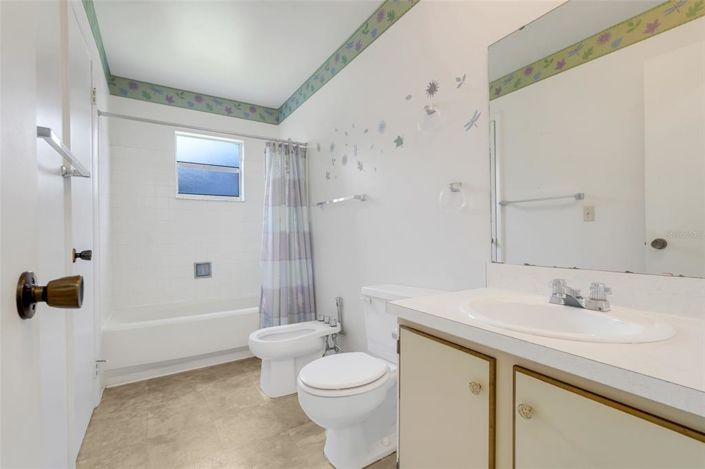 Image No.20-3 Bed House for sale