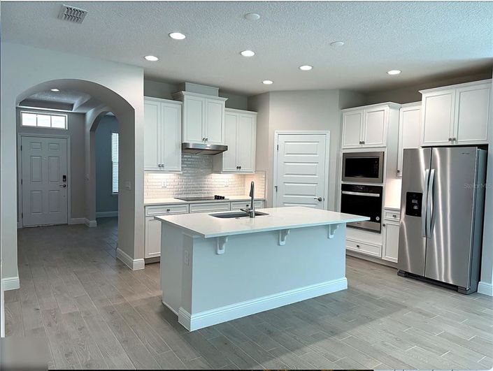 Image No.2-4 Bed House for sale