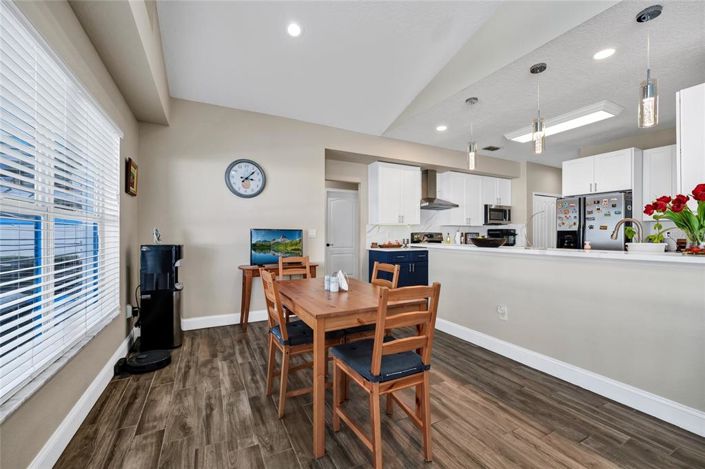 Image No.10-4 Bed House for sale