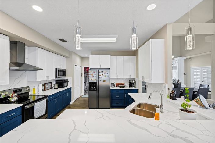 Image No.12-4 Bed House for sale