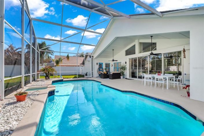 Image No.34-4 Bed House for sale