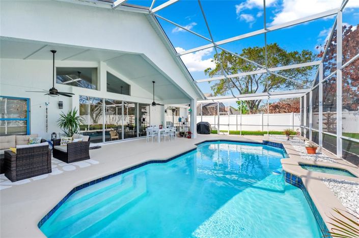 Image No.36-4 Bed House for sale