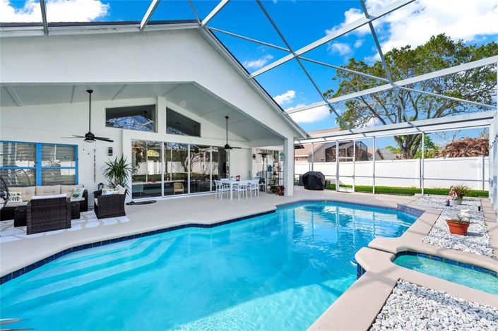 Image No.37-4 Bed House for sale