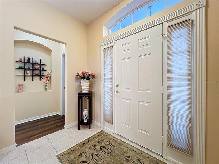 Image No.6-2 Bed House for sale