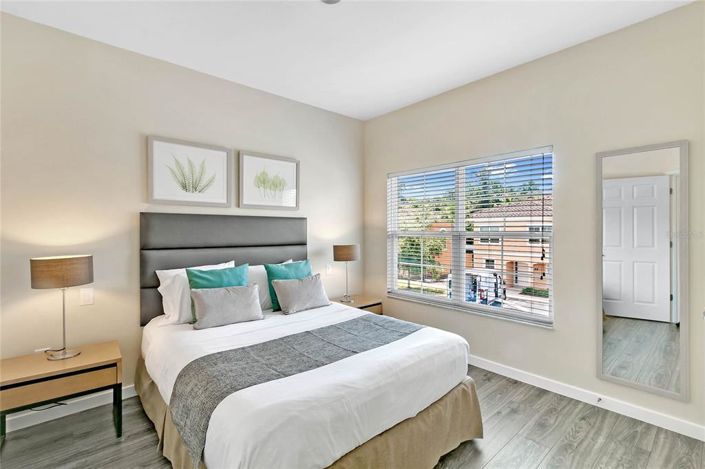 Image No.8-3 Bed Townhouse for sale