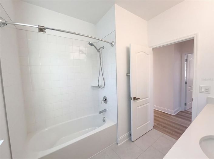 Image No.24-3 Bed House for sale