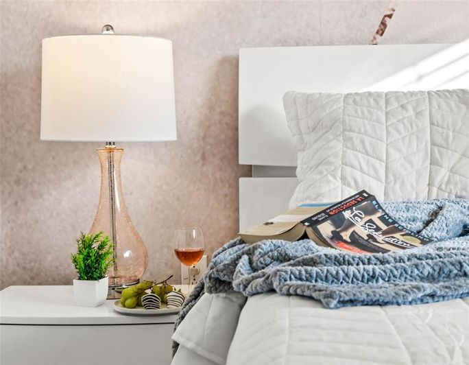 Image No.14-5 Bed Townhouse for sale