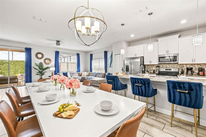 Image No.2-5 Bed Townhouse for sale