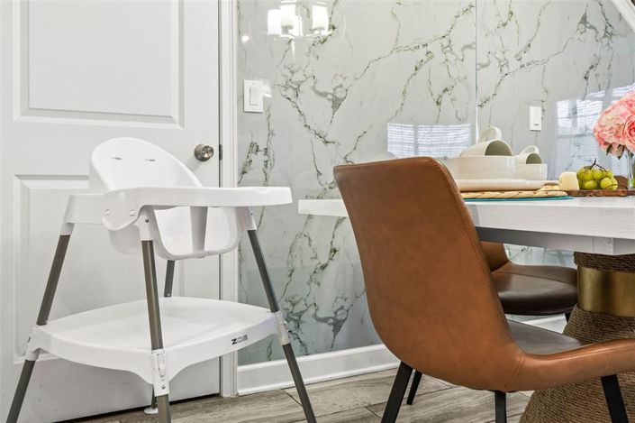 Image No.4-5 Bed Townhouse for sale