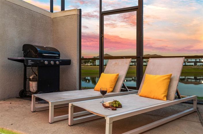 Image No.41-5 Bed Townhouse for sale