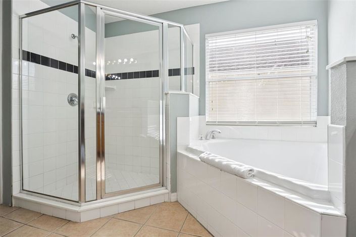 Image No.27-4 Bed House for sale