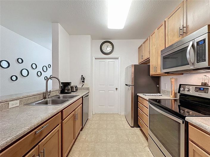 Image No.8-2 Bed Apartment for sale