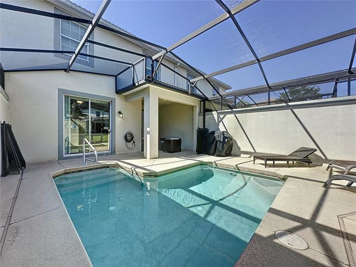 Image No.19-4 Bed Townhouse for sale