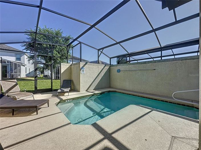 Image No.23-4 Bed Townhouse for sale