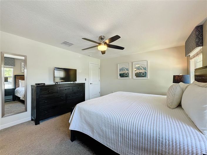 Image No.38-4 Bed Townhouse for sale